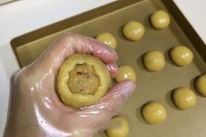how to make cranberries coconut moon cake? 20 Coconut Cranberry Moon Cake Steps 17