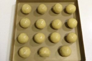 how to make cranberries coconut moon cake? 22 Coconut Cranberry Moon Cake Steps 19