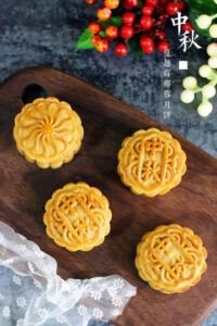 how to make cranberries coconut moon cake? 32 Coconut Cranberry Moon Cake Steps 29