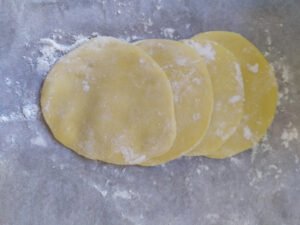 Beautiful Rose Steamed Bread 10 Rose Steamed Bread step3